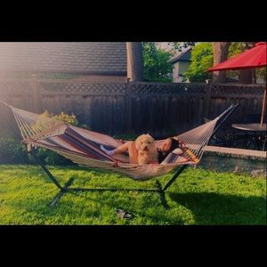 Meet your Posher, Maya